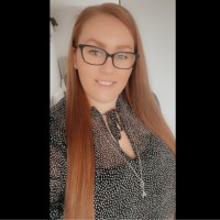 Eterna Lighting Employee Alice Parker's profile photo