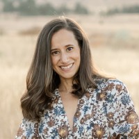 Mae Kurtz Email & Phone Number