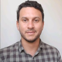 Caio Valério Silva Email