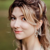 Louise Devaux Email