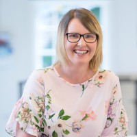 Laura Mars Email
