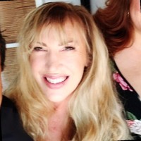 VIC Cosmetics Employee Shelley Miller's profile photo