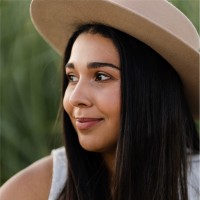 Gabriela Rocha Email & Phone Number