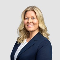 Pia Mandus Email