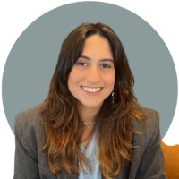 Julia Miranda Email