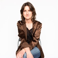 Emma Nicolas Email & Phone Number