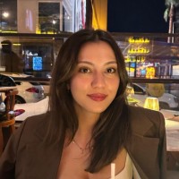 Ece Akcicek's profile photo
