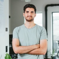 Lasha Tsintsabadze Email
