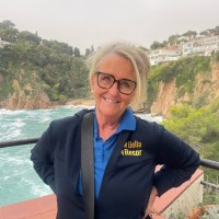 Helen Hedström Email