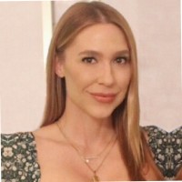 Lauren Lamanske Email & Phone Number