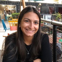 Ana Paula Quiles Email