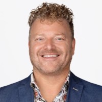 Gunter Vos Email & Phone Number