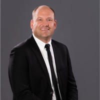 Ian van der Westhuizen Email