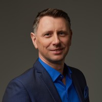 MacIek Grzonkowski Email