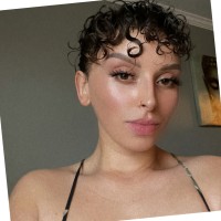 Alexis Sandoval Email & Phone Number