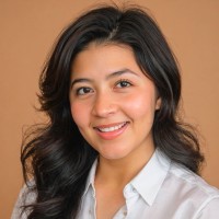 Kenia Majano Email