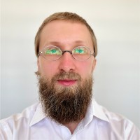 Flycomm Employee Pinhas Ravinskiy's profile photo