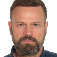 Stefan Hemström Email