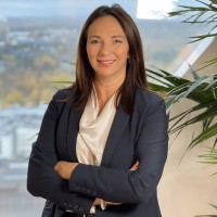 Claudia Muñoz Email