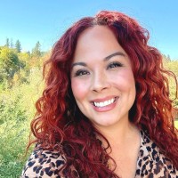 AnswerConnect Employee Natalie Ruiz's profile photo