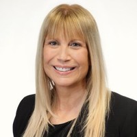 Oaklins DeSilva+Phillips Employee Robin Warner's profile photo