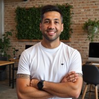 Diego Ferrari Email