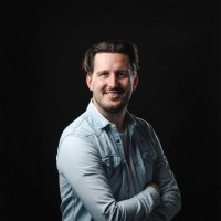 Arne Debou Email