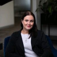 Nina Pouca Email & Phone Number