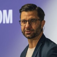 Sam Mofrad Email