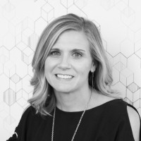 PIER Group LLC Employee Lori Auffart's profile photo