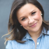 Ariana Griffith Email & Phone Number