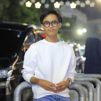 M J Email