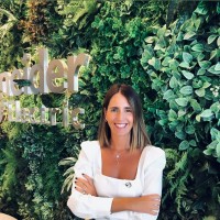 Schneider Electric Employee Liliana Gomes's profile photo