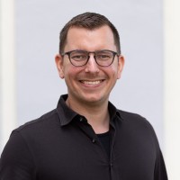 Daniel Simon Email