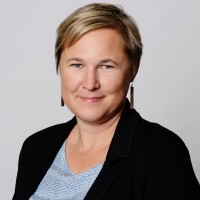 Oakwood Homes Employee Amy Schwartz's profile photo