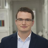 Tomasz Kaminski Email