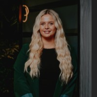 Emma Barlow Email & Phone Number