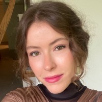 Luiza Bellizzi Email