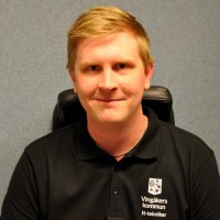 Kalle Osbäck Email