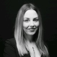 Cosmina Bârcu Email