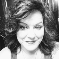Midwest Specialized Transportation Employee Julie Kendall's profile photo