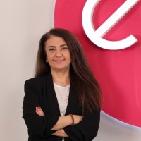 EssenceMediacom Turkey Employee Zümrüt Kartal's profile photo