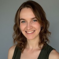 Zigzag Dog Training | B Corp Employee Emma Waller's profile photo