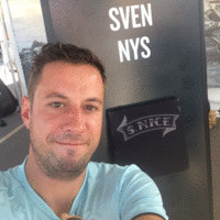 Maxim Meeuwes Email