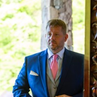 Lee Pierce Email & Phone Number