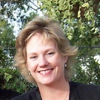 Juli Roberts Email & Phone Number