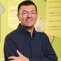 Intesa Sanpaolo International Value Services Employee Zoran Kovačević's profile photo
