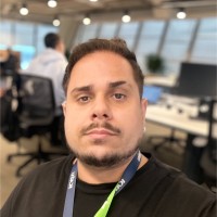 Márcio Esteves Email