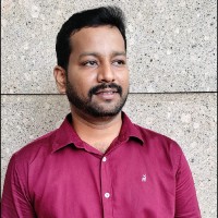 Vignesh R Email