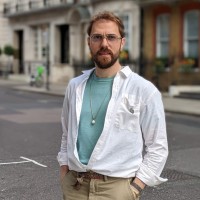 ESTELLA BARTLETT Employee Leo Bucak's profile photo
